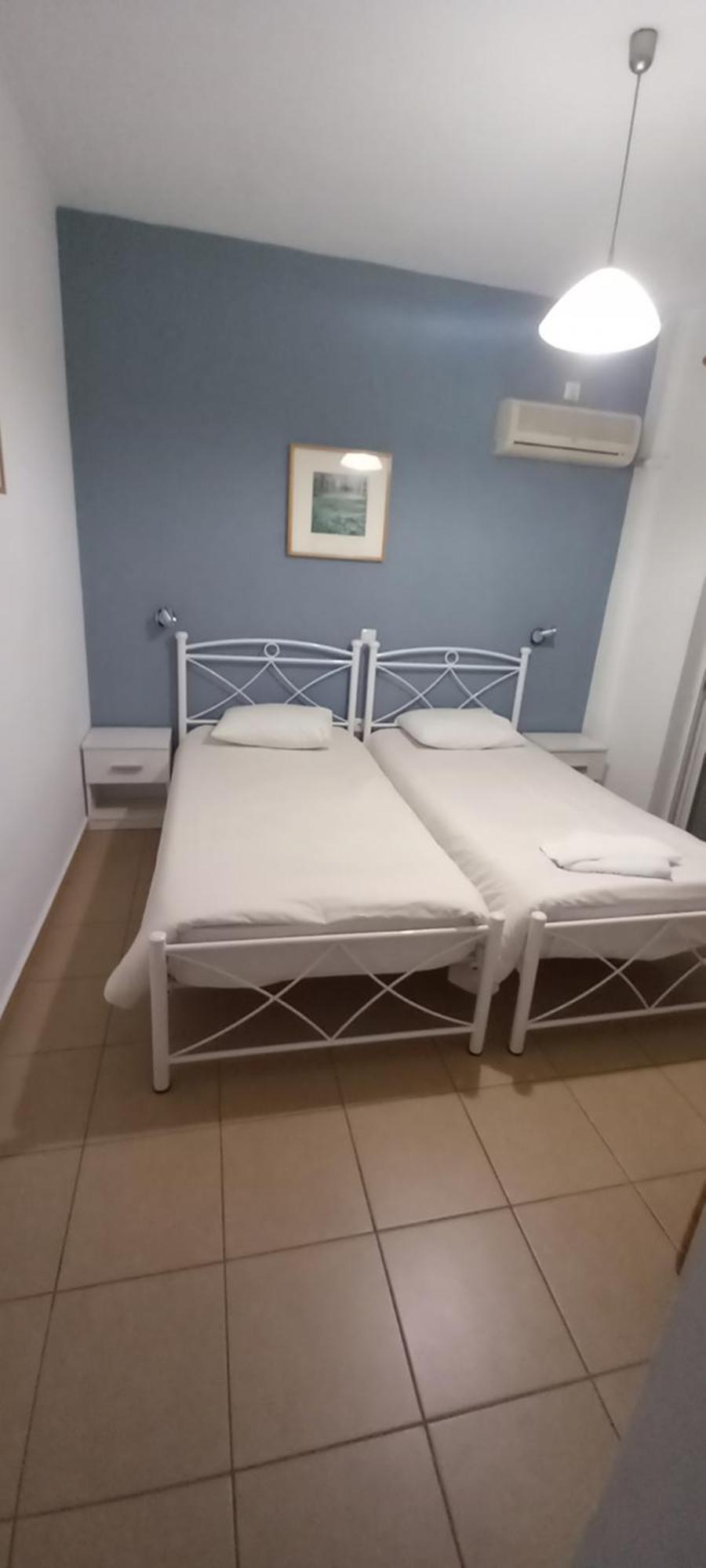 Nikolaki Rooms ปอร์โตราฟตี ภายนอก รูปภาพ