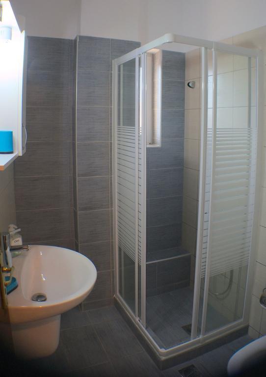Nikolaki Rooms ปอร์โตราฟตี ภายนอก รูปภาพ